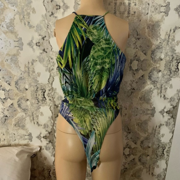 BEAUTIFUL PRINTED BODY SUIT - Picture 3 of 4